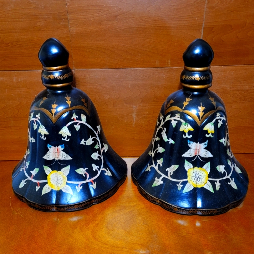 Half bell wall decore